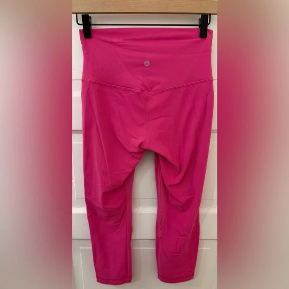 Lululemon Align Crop *21" Sonic Pink Sz 6 - Picture 2 of 7